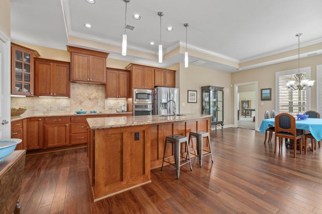 9636 W Village Pl, Maize, KS 67101