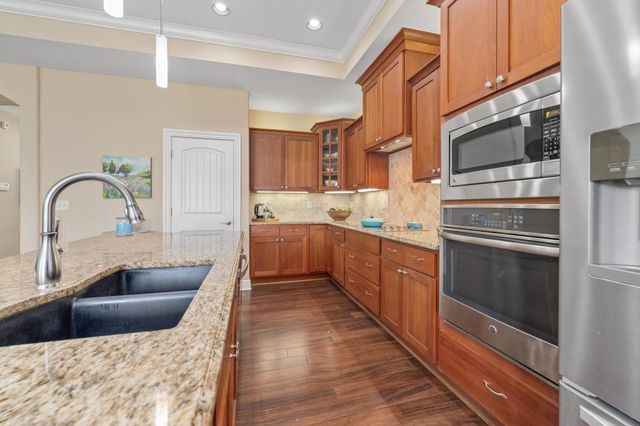 9636 W Village Pl, Maize, KS 67101