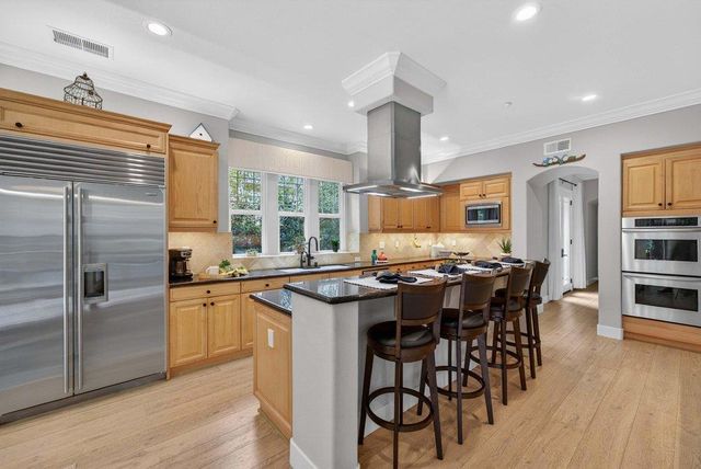 121 Palomino Way, Santa Cruz, CA 95060