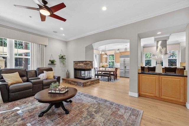 121 Palomino Way, Santa Cruz, CA 95060