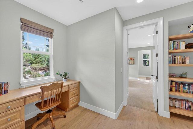 121 Palomino Way, Santa Cruz, CA 95060