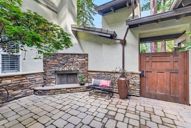 121 Palomino Way, Santa Cruz, CA 95060