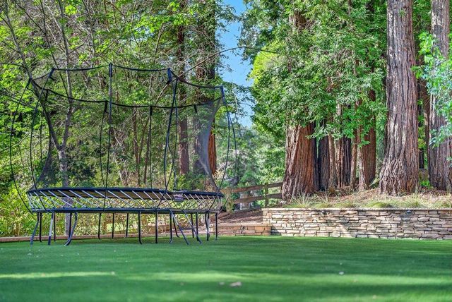 121 Palomino Way, Santa Cruz, CA 95060