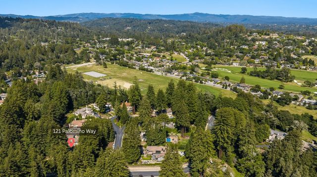 121 Palomino Way, Santa Cruz, CA 95060
