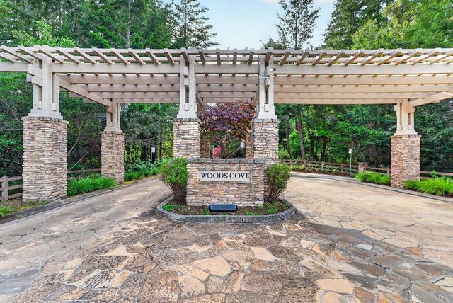 121 Palomino Way, Santa Cruz, CA 95060