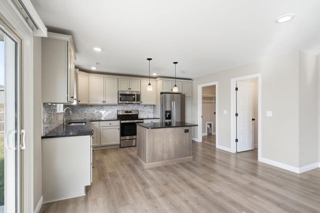 5711 ASCOT WAY, Columbia, MO 65202