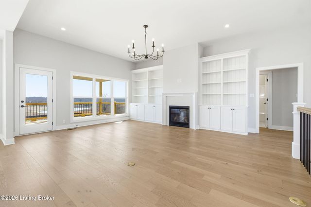 17827 Shakes Creek Dr, Fisherville, KY 40023