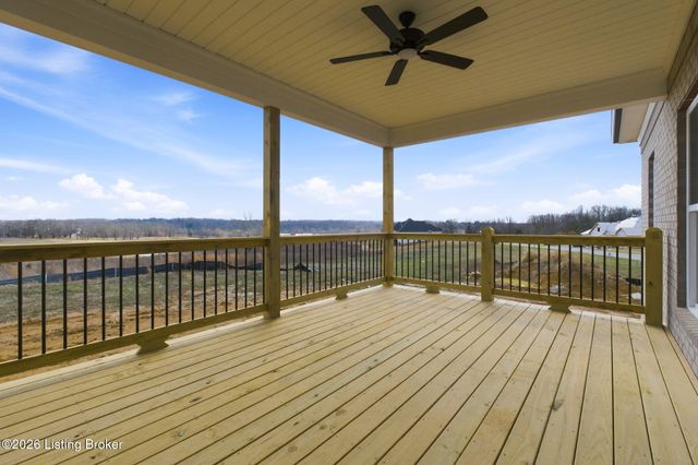 17827 Shakes Creek Dr, Fisherville, KY 40023