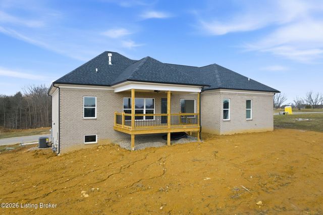 17827 Shakes Creek Dr, Fisherville, KY 40023