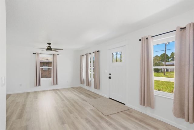 28 PINE CROFT LANE, Palm Coast, FL 32164