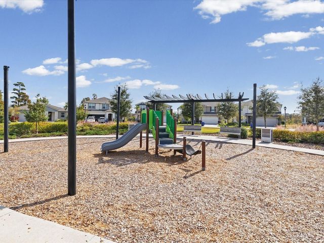 19421 BLUE POND DRIVE, Lutz, FL 33558