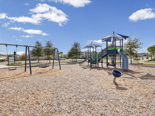 19421 BLUE POND DRIVE, Lutz, FL 33558