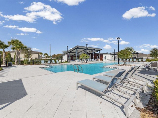 19421 BLUE POND DRIVE, Lutz, FL 33558