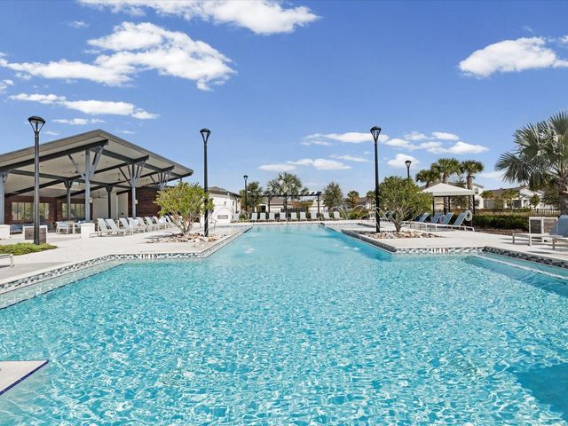 19421 BLUE POND DRIVE, Lutz, FL 33558