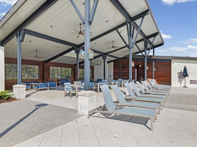 19421 BLUE POND DRIVE, Lutz, FL 33558