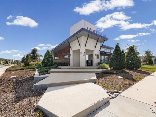 19421 BLUE POND DRIVE, Lutz, FL 33558