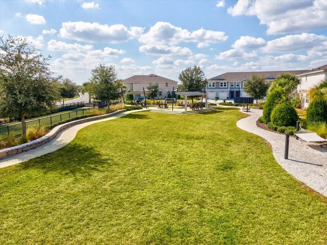 19421 BLUE POND DRIVE, Lutz, FL 33558