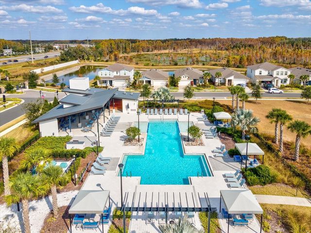 19421 BLUE POND DRIVE, Lutz, FL 33558