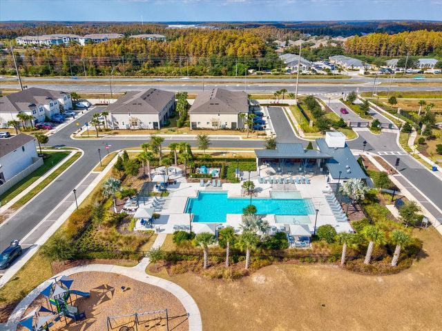 19421 BLUE POND DRIVE, Lutz, FL 33558