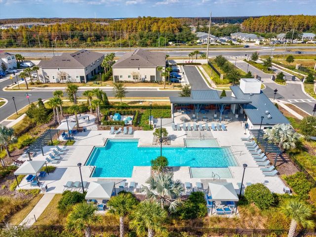 19421 BLUE POND DRIVE, Lutz, FL 33558