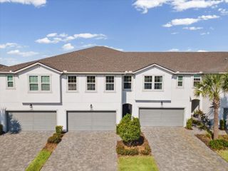 19421 BLUE POND DRIVE, Lutz, FL 33558