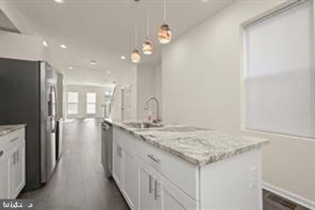 418 E 21ST ST, Baltimore, MD 21218