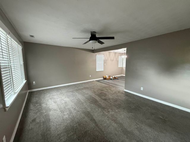 1003 Marion Pike, Coal Grove, OH 45638