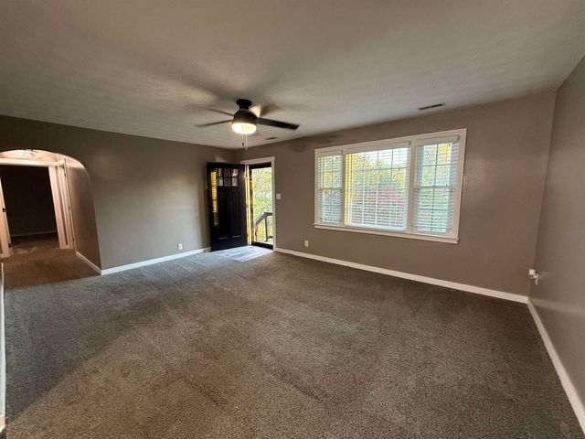 1003 Marion Pike, Coal Grove, OH 45638