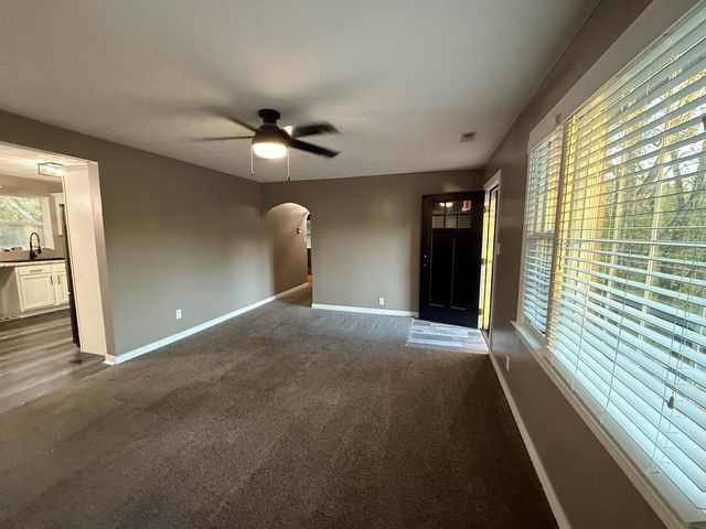 1003 Marion Pike, Coal Grove, OH 45638