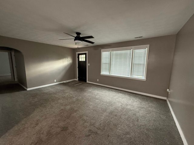 1003 Marion Pike, Coal Grove, OH 45638