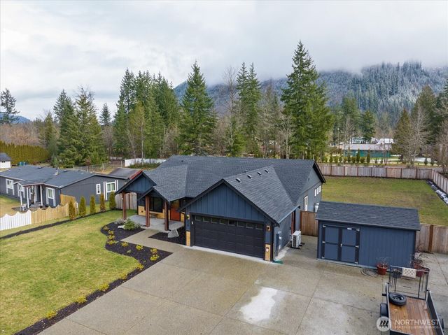 428 Trails St, Darrington, WA 98241
