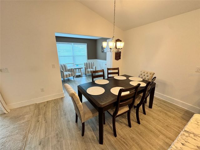 5822 ROUDELL WAY, The Villages, FL 32163