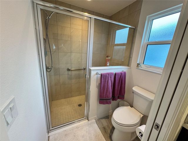 5822 ROUDELL WAY, The Villages, FL 32163