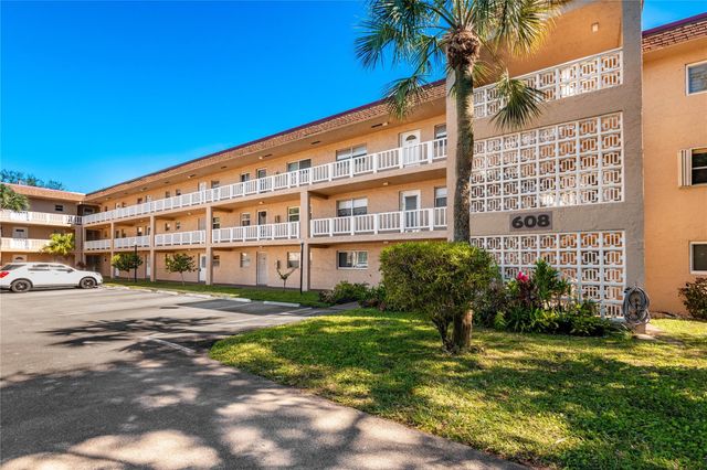 608 SW Natura Boulevard 309, Deerfield Beach, FL 33441