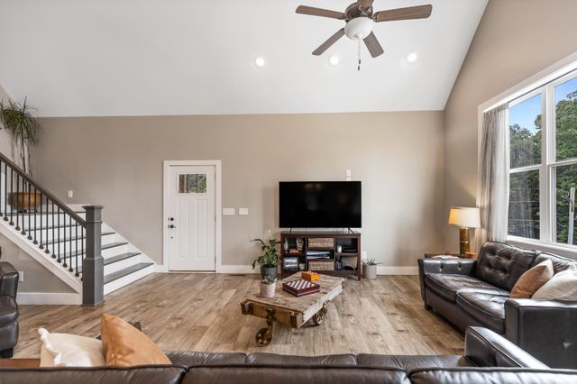 155 Surrey Lane, NE, Cleveland, TN 37312