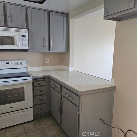 485 S Ranch View 36, Anaheim, CA 92807