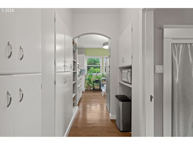 2302 Se 58TH Ave, Portland, OR 97215