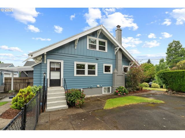 2302 Se 58TH Ave, Portland, OR 97215
