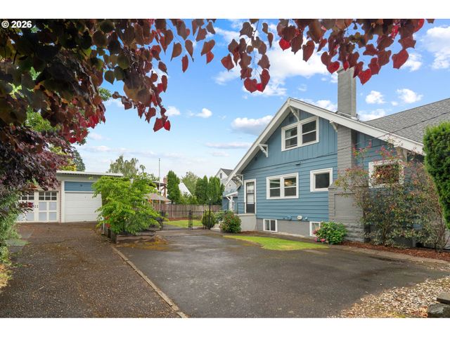 2302 Se 58TH Ave, Portland, OR 97215