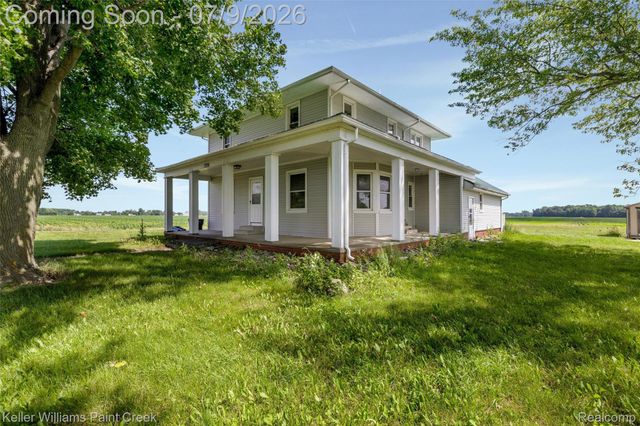 28780 School Section Road, Richmond Township, MI 48062