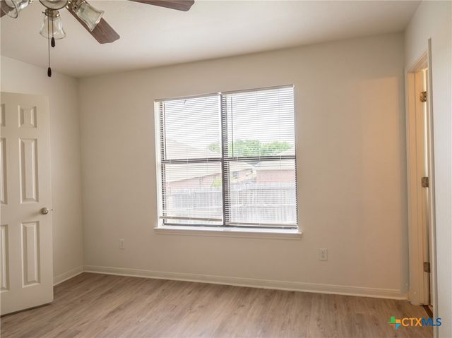 305 Cedar Ridge Drive a, Nolanville, TX 76559