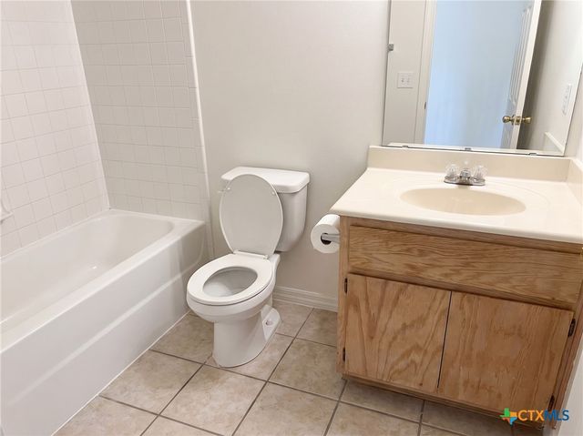 305 Cedar Ridge Drive a, Nolanville, TX 76559