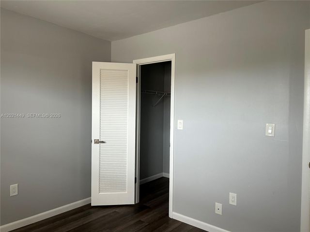 2831 E Sunrise Lakes Drive 309, Sunrise, FL 33322