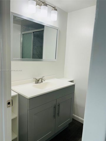 2831 E Sunrise Lakes Drive 309, Sunrise, FL 33322