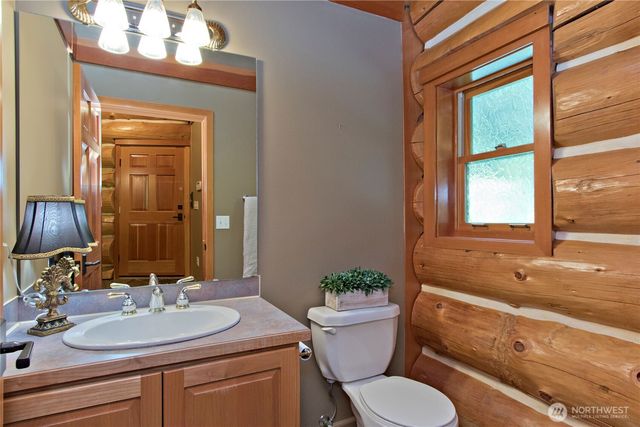 35800 249th Avenue SE, Enumclaw, WA 98022