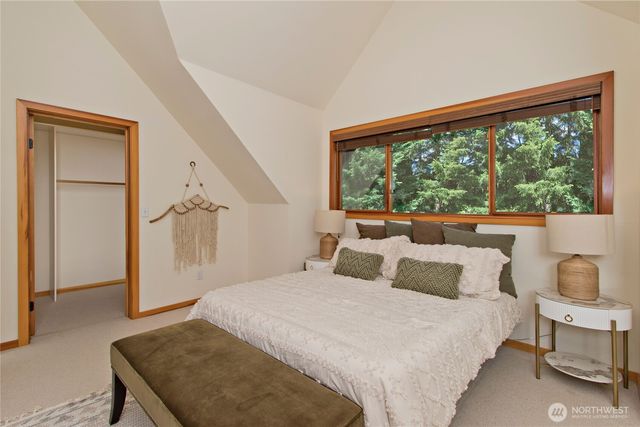 35800 249th Avenue SE, Enumclaw, WA 98022