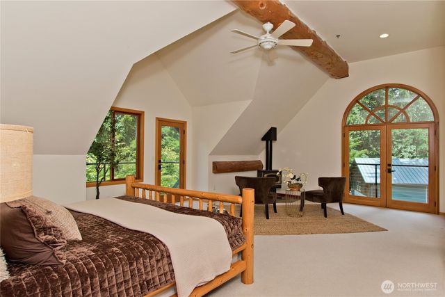 35800 249th Avenue SE, Enumclaw, WA 98022