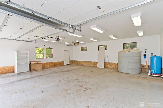 35800 249th Avenue SE, Enumclaw, WA 98022