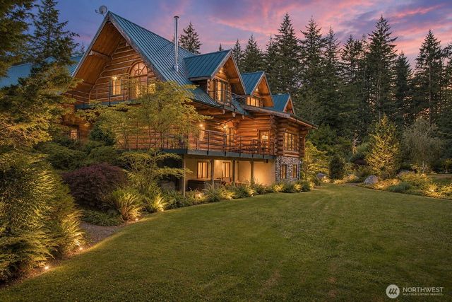 35800 249th Avenue SE, Enumclaw, WA 98022