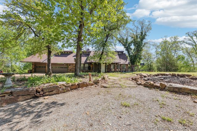 9050 W 480 Road, Pryor, OK 74361